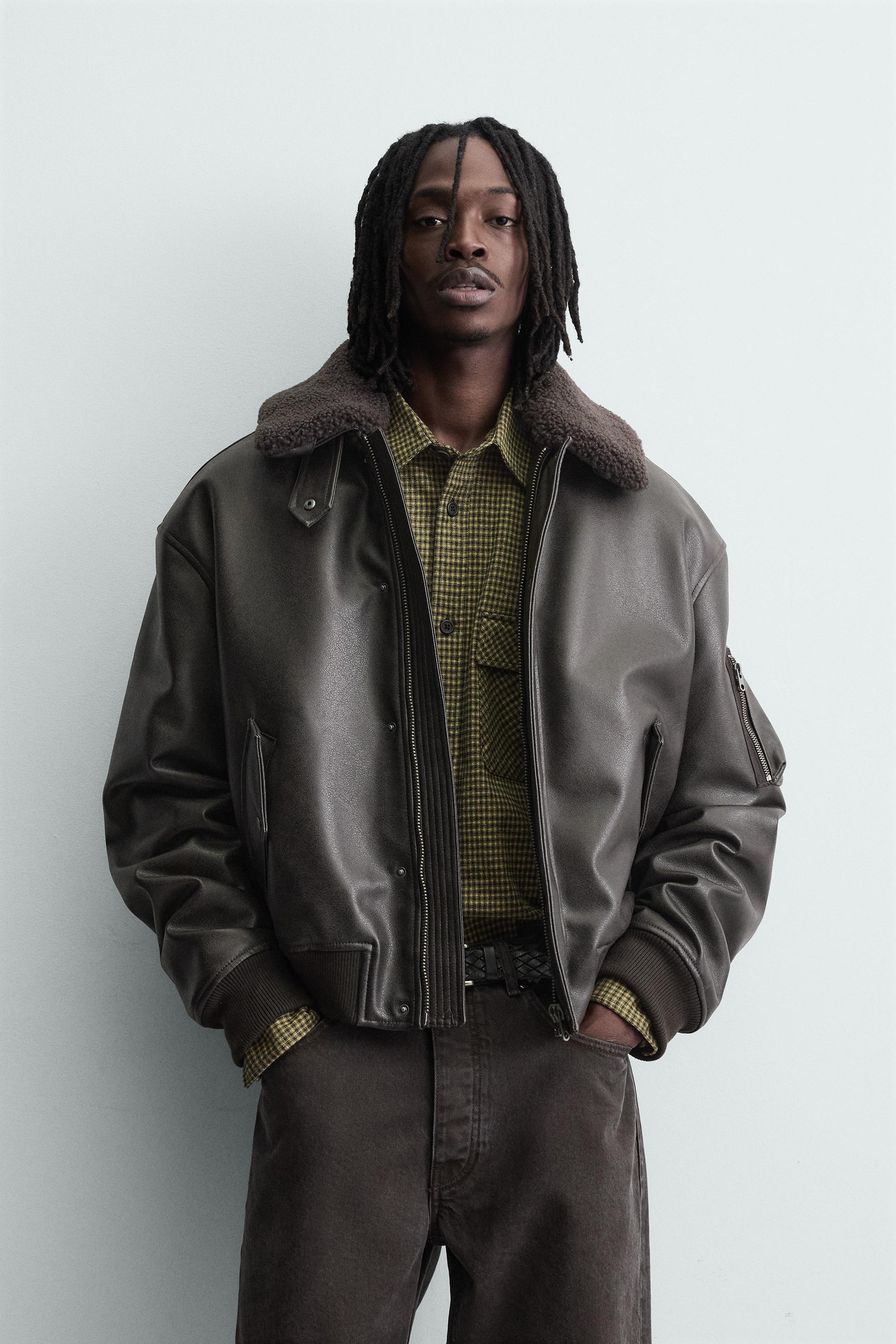 BLOUSON EN MATIÈRE SYNTHÉTIQUE AVEC COL AMOVIBLE